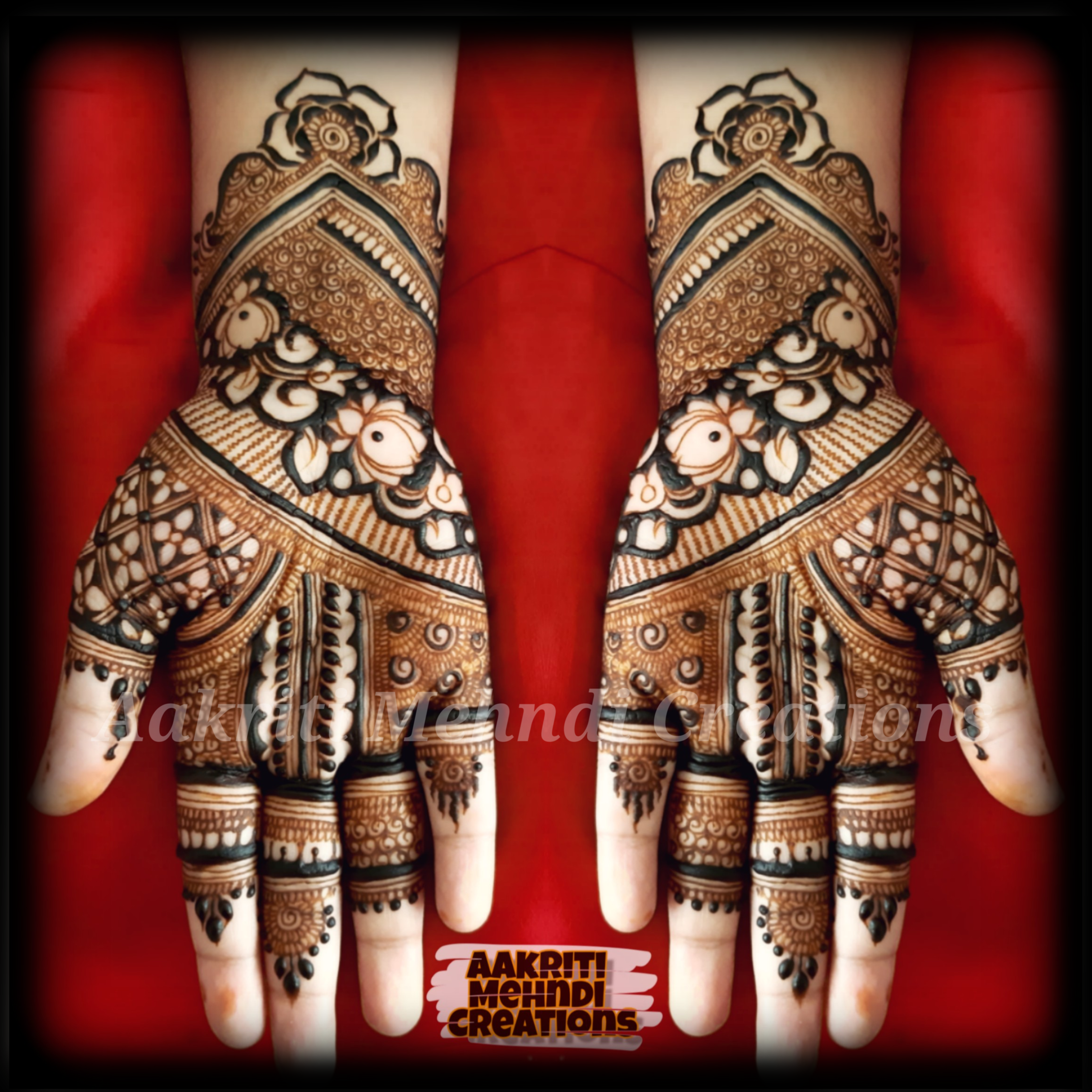 Ayesha Mehandi Artist- Price & Reviews | Bridal Mehndi Artist in bangalore  - karnataka